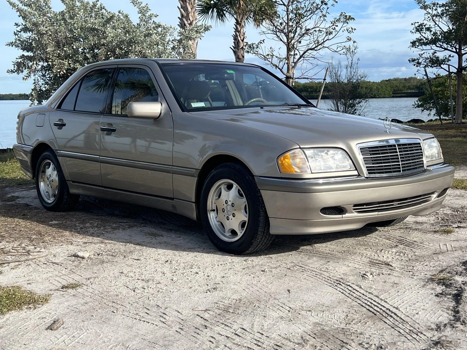 1999 Mercedes-Benz W202 C-Class - Image 21 of 31