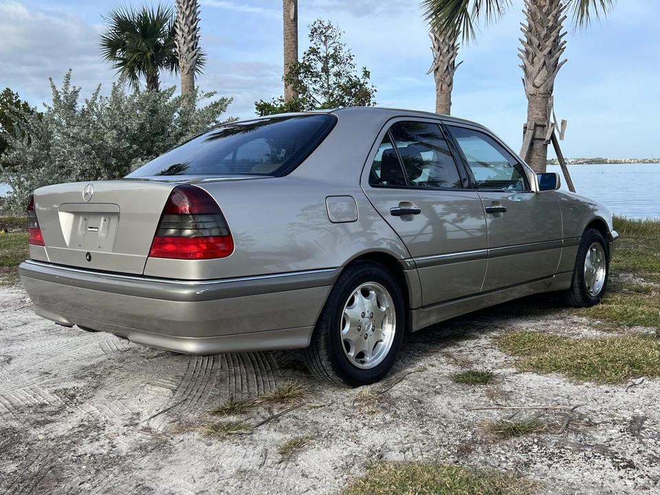 1999 Mercedes-Benz W202 C-Class - Image 28 of 31