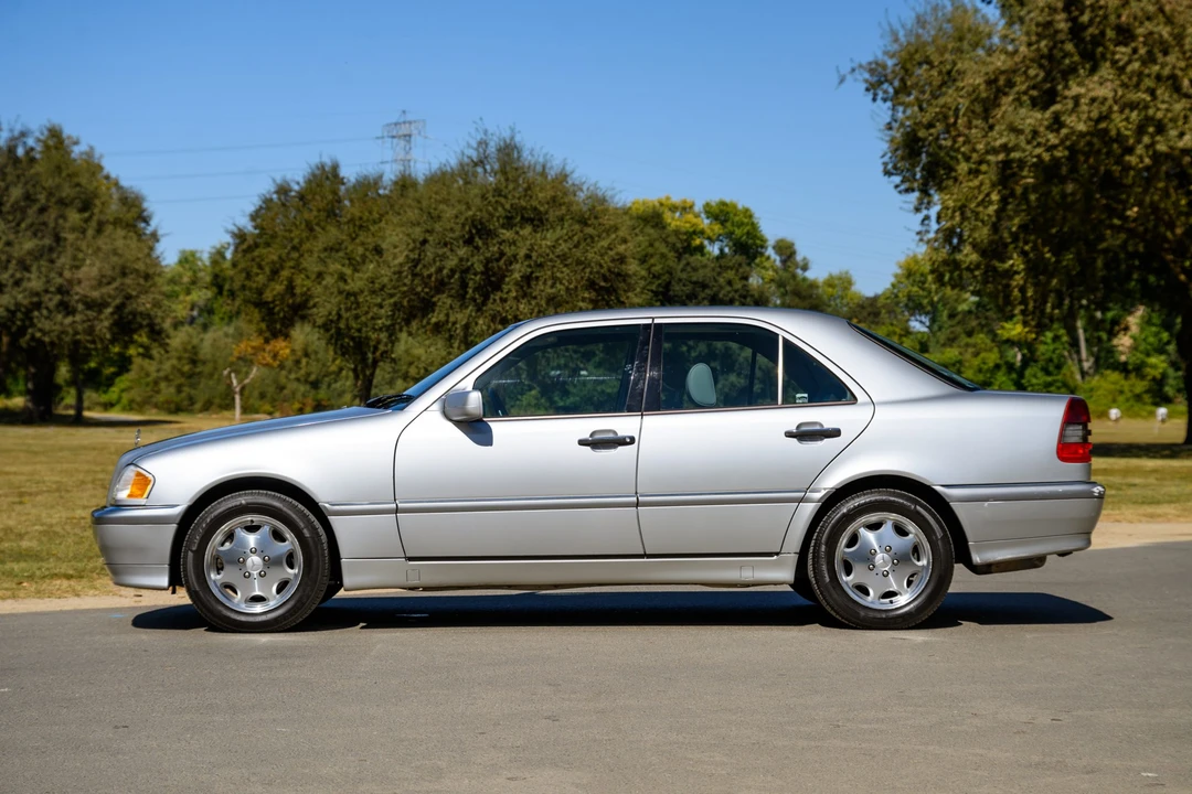 1999 Mercedes-Benz W202 C-Class - Image 5 of 31