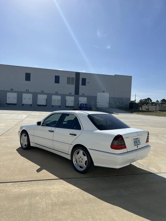 1999 Mercedes-Benz W202 C-Class - Image 14 of 31
