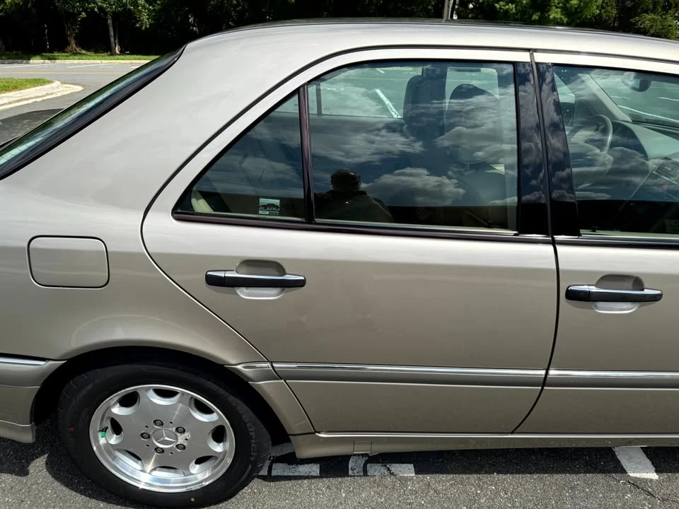 1999 Mercedes-Benz W202 C-Class - Image 9 of 20
