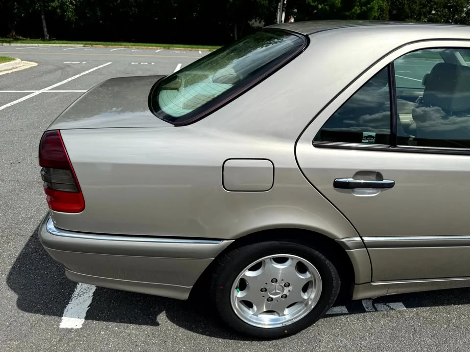 1999 Mercedes-Benz W202 C-Class - Image 10 of 20