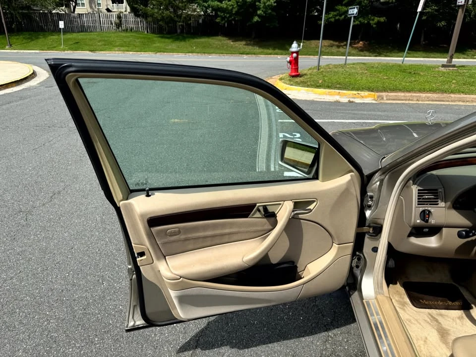 1999 Mercedes-Benz W202 C-Class - Image 11 of 20