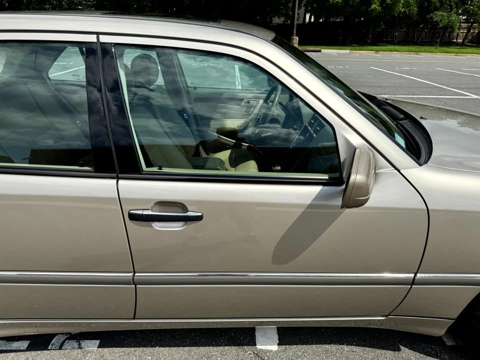 1999 Mercedes-Benz W202 C-Class - Image 8 of 20