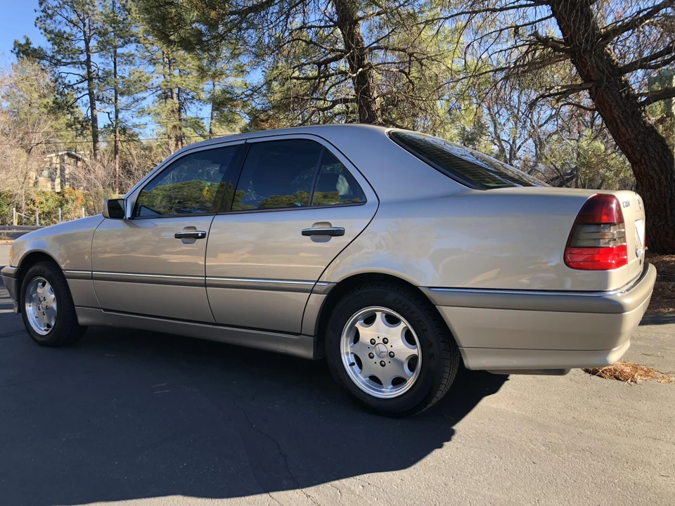 1999 Mercedes-Benz W202 C-Class - Image 7 of 31