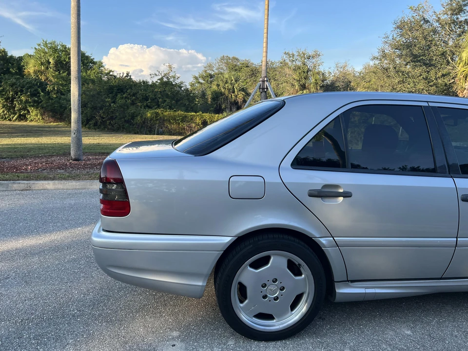 1999 Mercedes-Benz W202 C 36 & C 43 AMG - Image 30 of 31