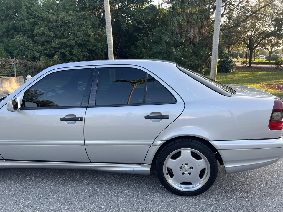 1999 Mercedes-Benz W202 C 36 & C 43 AMG - Image 27 of 31