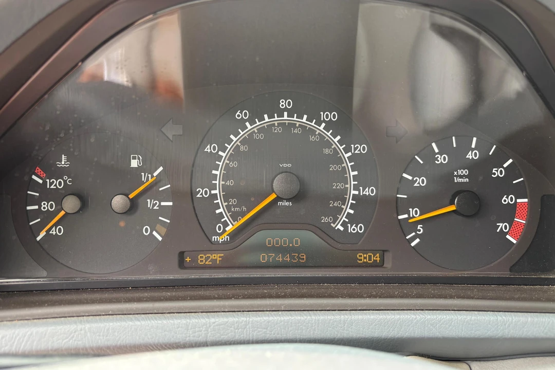 1999 Mercedes-Benz C208/A208 CLK-Class - Image 28 of 31