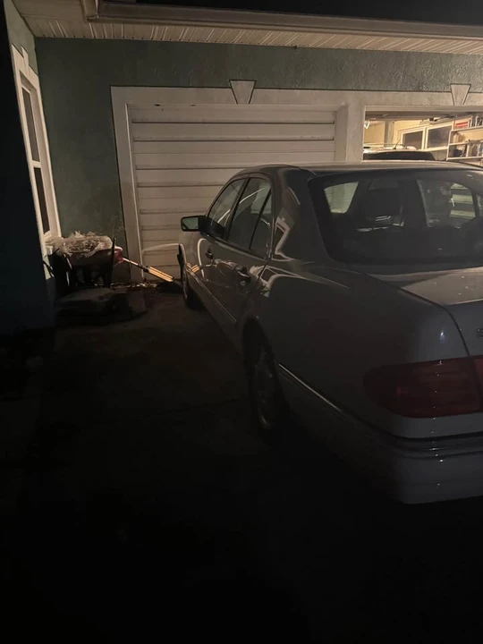 1999 Mercedes-Benz W210 E-Class - Image 6 of 16