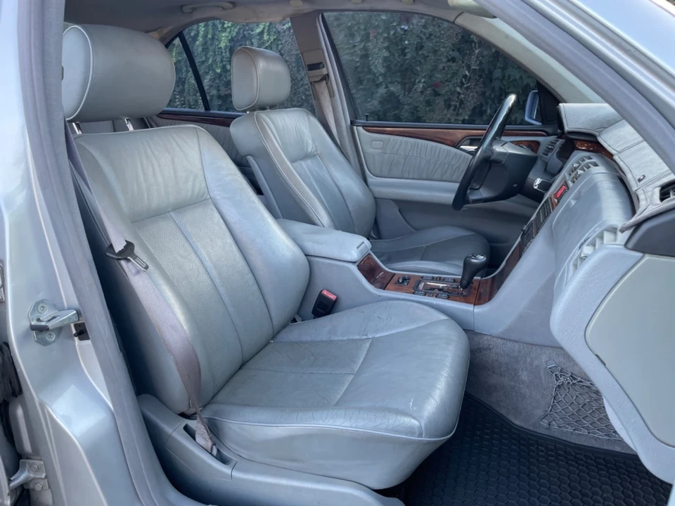 1999 Mercedes-Benz W210 E-Class - Image 12 of 20