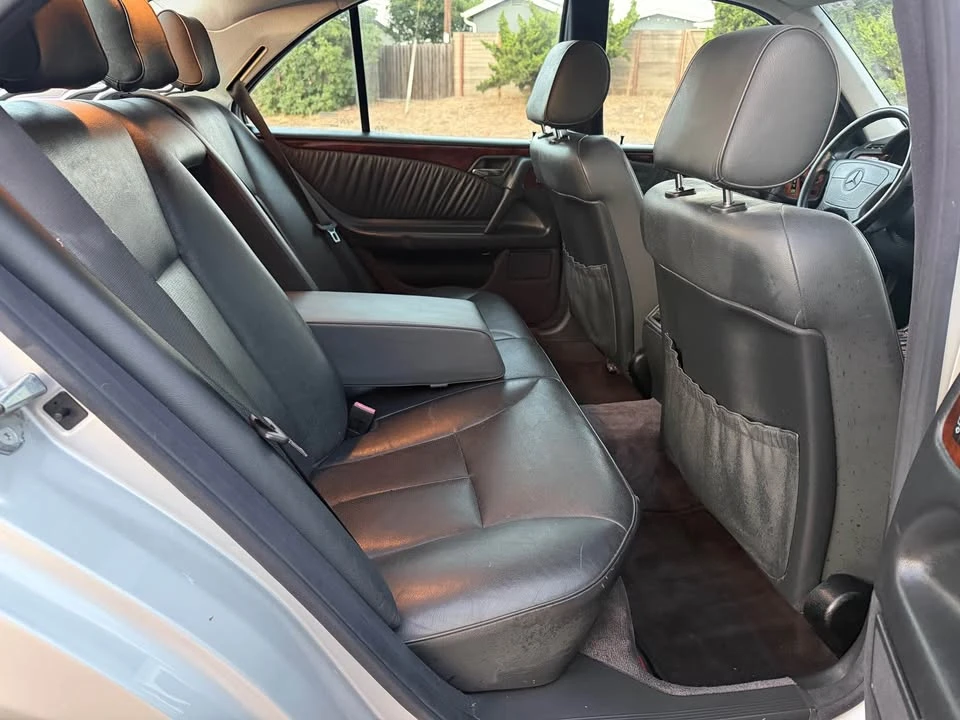 1999 Mercedes-Benz W210 E-Class - Image 9 of 20
