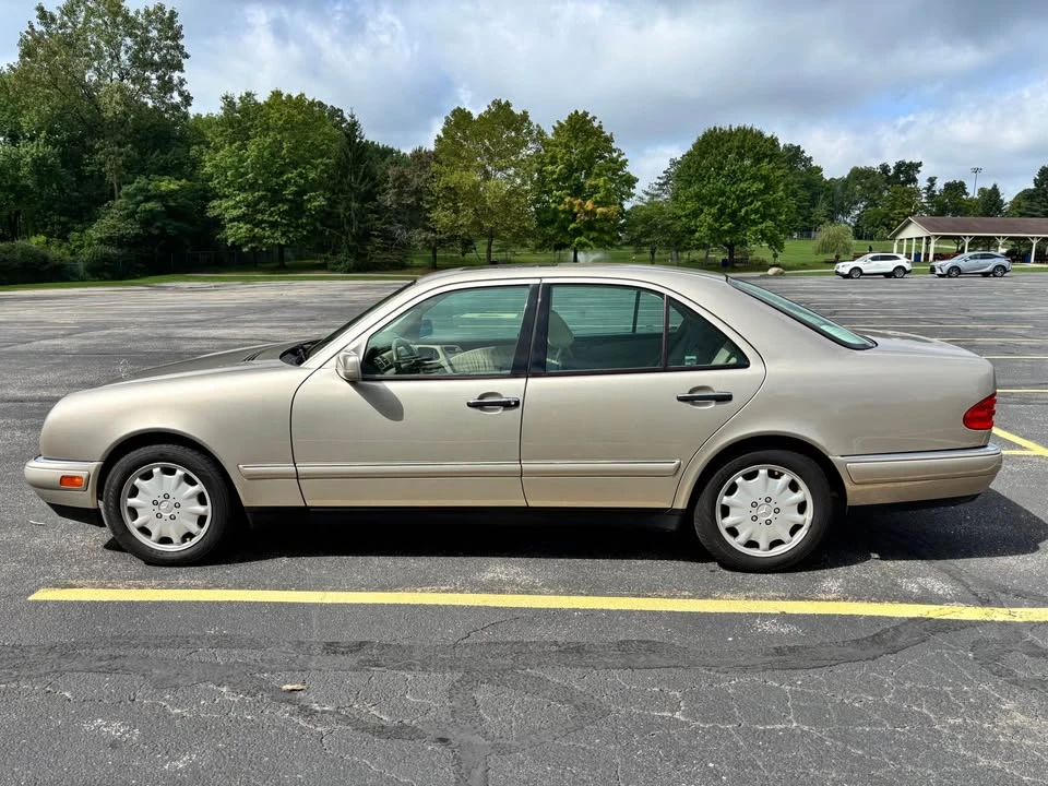 1999 Mercedes-Benz W210 E-Class - Image 2 of 20