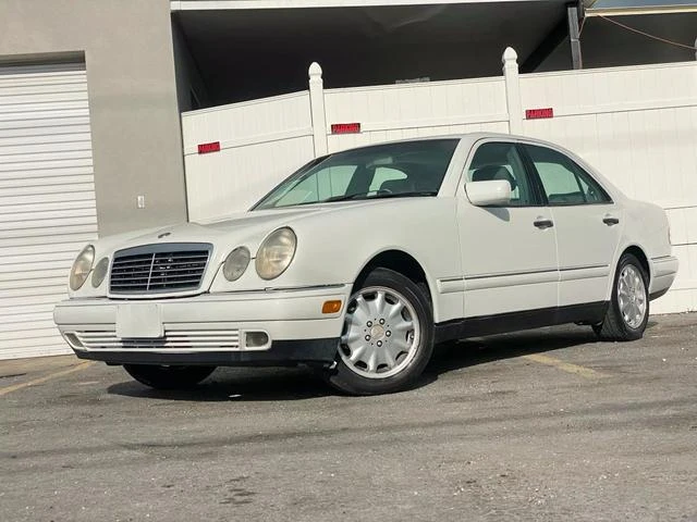 1999 Mercedes-Benz W210 E-Class - Image 4 of 12