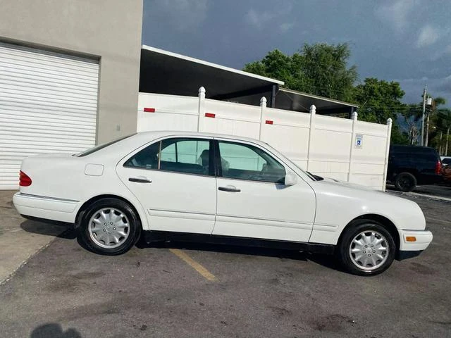 1999 Mercedes-Benz W210 E-Class - Image 7 of 12