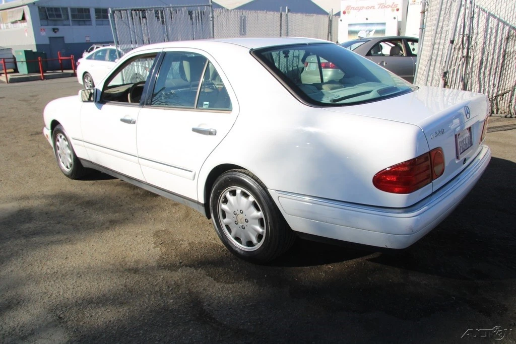 1999 Mercedes-Benz W210 E-Class - Image 4 of 21