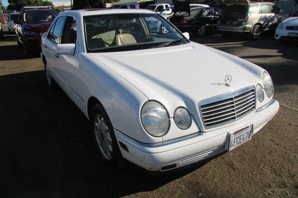 1999 Mercedes-Benz W210 E-Class - Image 8 of 21