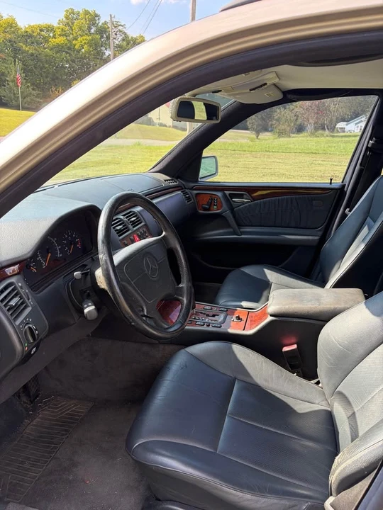 1999 Mercedes-Benz W210 E-Class - Image 6 of 9