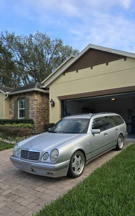 1999 Mercedes-Benz W210 E-Class - Image 2 of 10