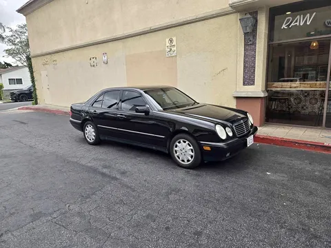1999 Mercedes-Benz E-Class E 350 Sedan 4D