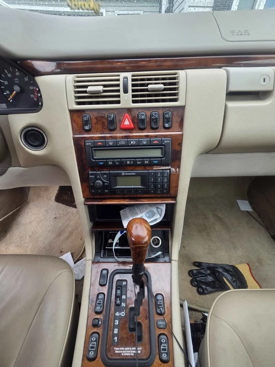 1999 Mercedes-Benz W210 E-Class - Image 9 of 20