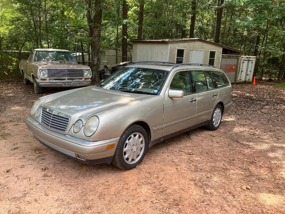1999 Mercedes-Benz W210 E-Class - Image 2 of 19