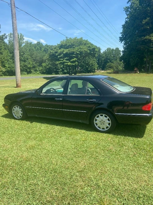 1999 Mercedes-Benz W210 E-Class - Image 2 of 4