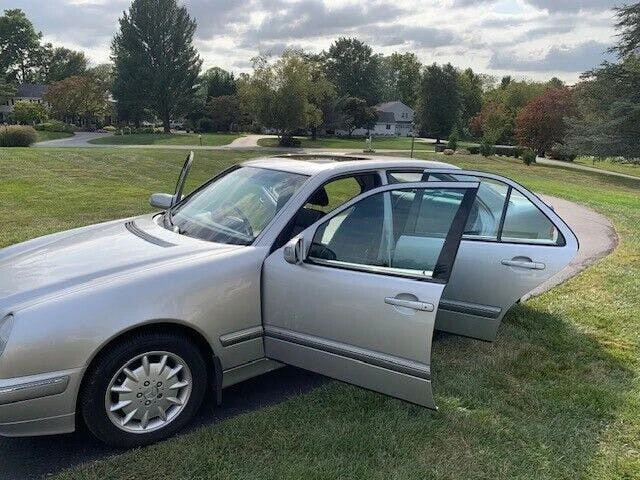 1999 Mercedes-Benz W210 E-Class - Image 2 of 15
