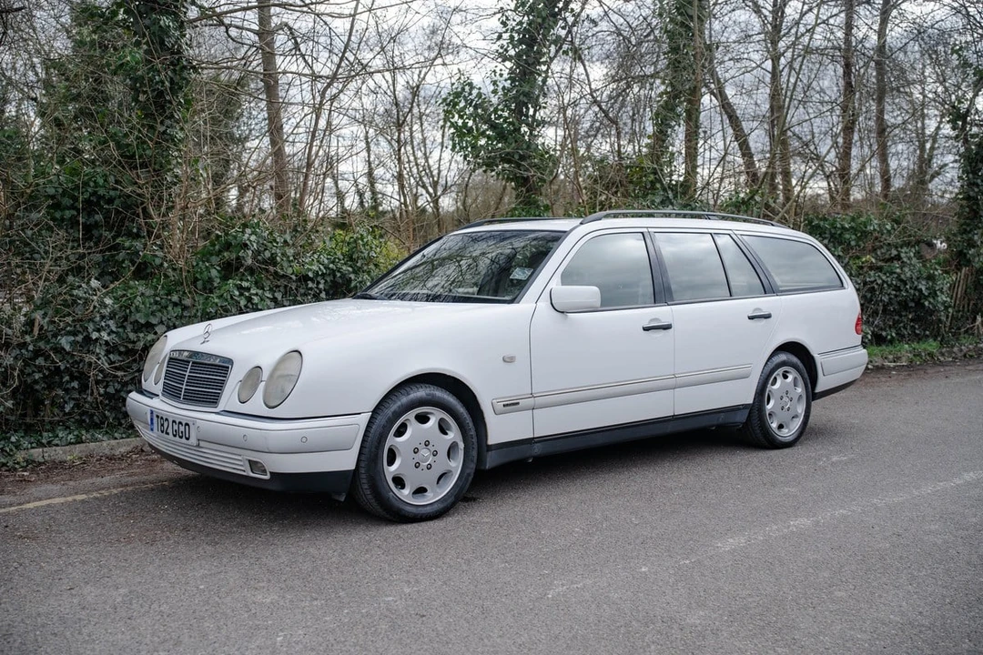 1999 Mercedes-Benz W210 E-Class - Image 11 of 30