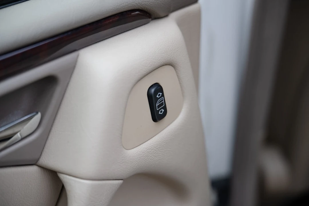 1999 Mercedes-Benz W210 E-Class - Image 29 of 30