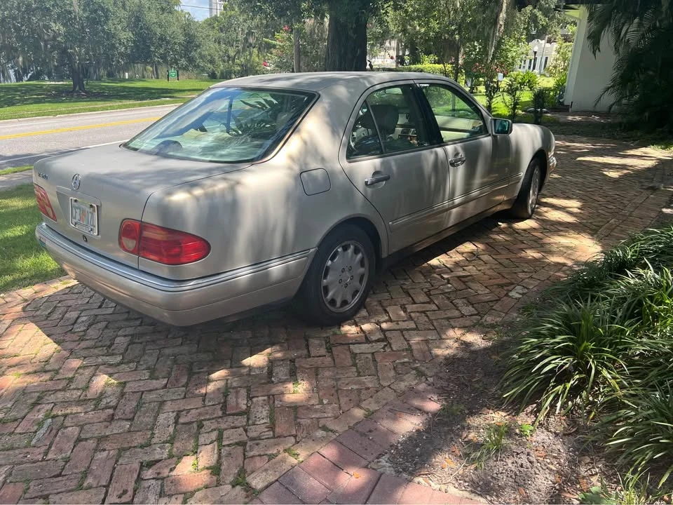 1999 Mercedes-Benz W210 E-Class - Image 2 of 5