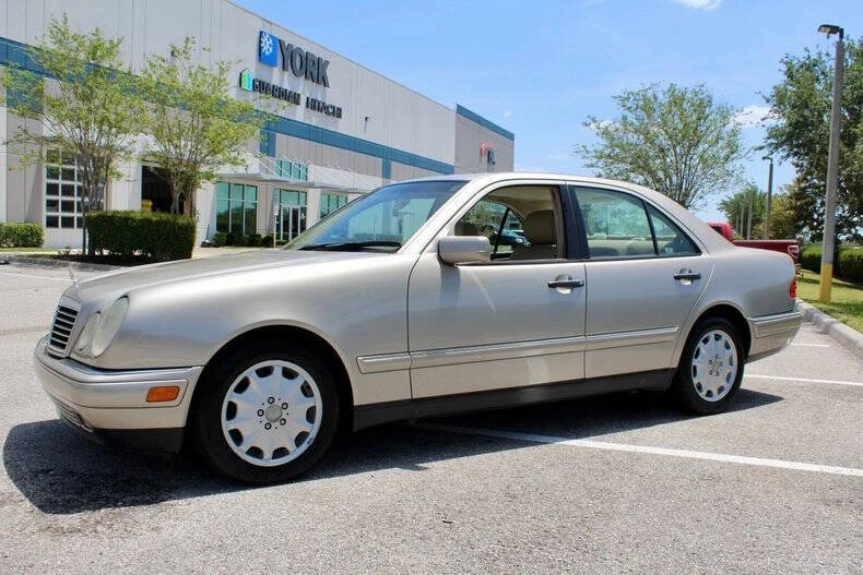 1999 Mercedes-Benz W210 E-Class - Image 8 of 12