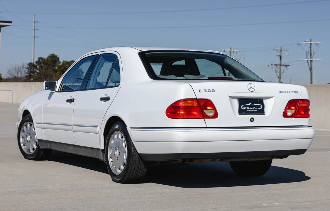 1999 Mercedes-Benz W210 E-Class - Image 11 of 31