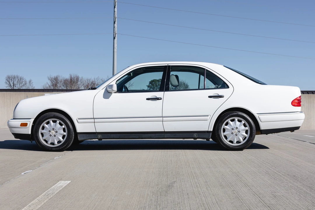 1999 Mercedes-Benz W210 E-Class - Image 6 of 31
