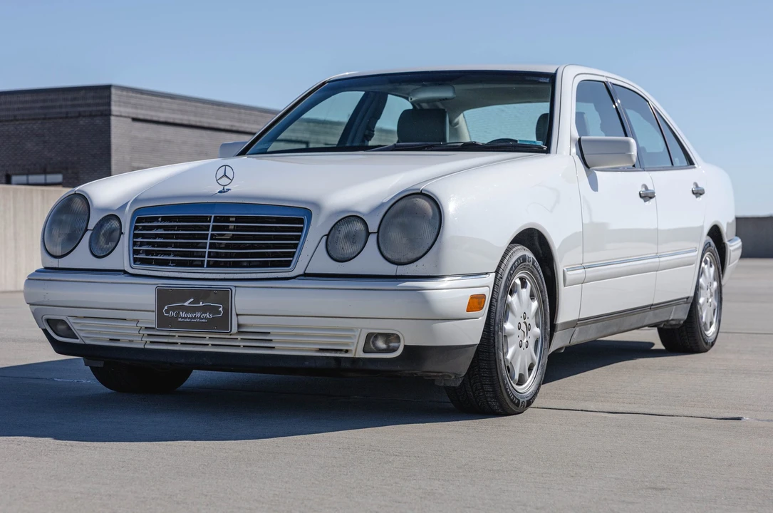 1999 Mercedes-Benz W210 E-Class - Image 2 of 31