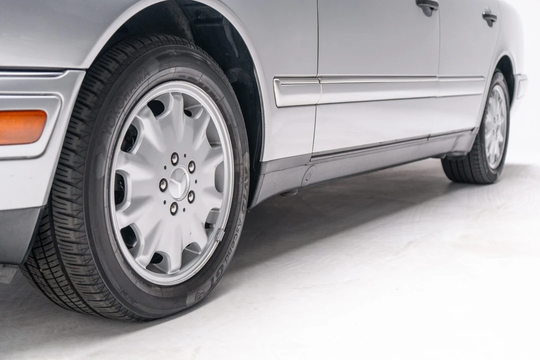 1999 Mercedes-Benz W210 E-Class - Image 28 of 31
