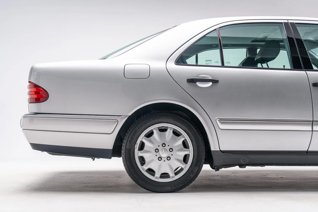 1999 Mercedes-Benz W210 E-Class - Image 16 of 31