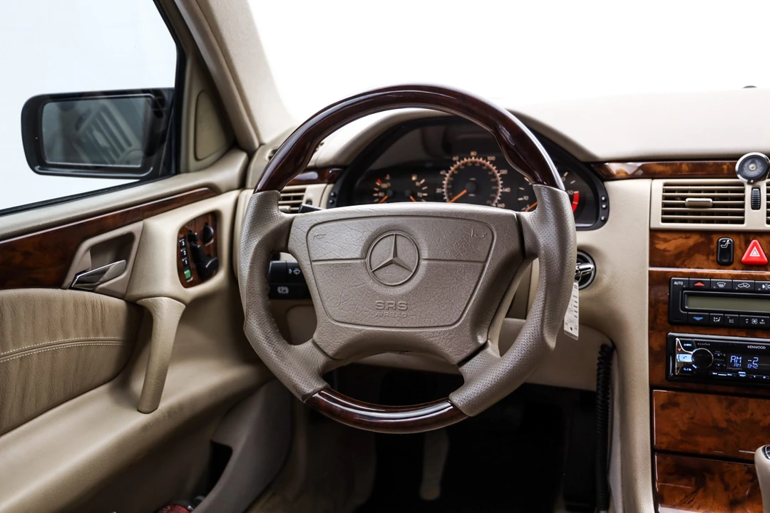 1999 Mercedes-Benz W210 E-Class - Image 28 of 31