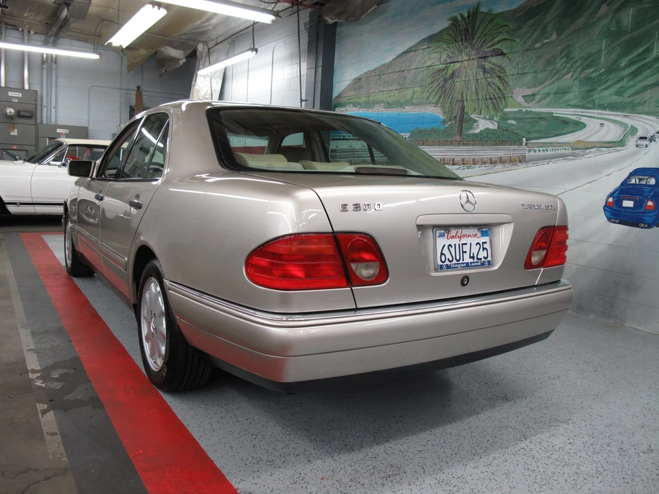 1999 Mercedes-Benz W210 E-Class - Image 6 of 31