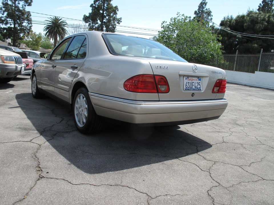 1999 Mercedes-Benz W210 E-Class - Image 5 of 31