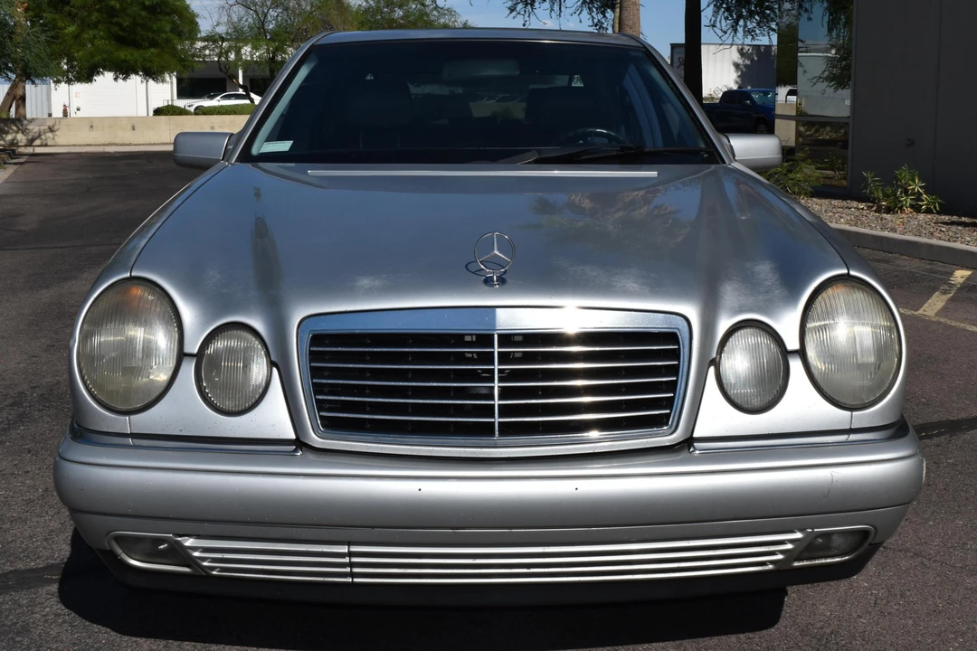 1999 Mercedes-Benz W210 E-Class - Image 2 of 31