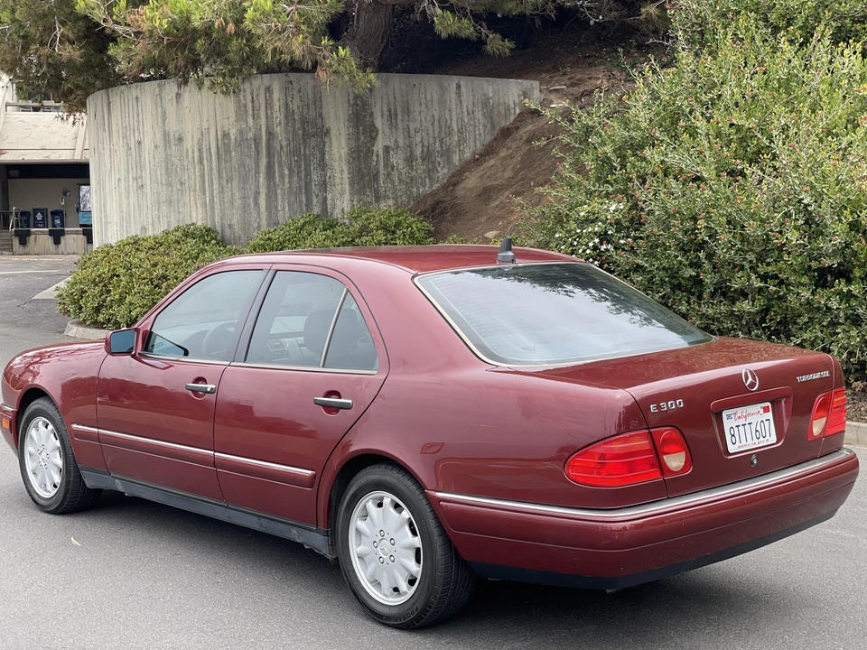 1999 Mercedes-Benz W210 E-Class - Image 24 of 31