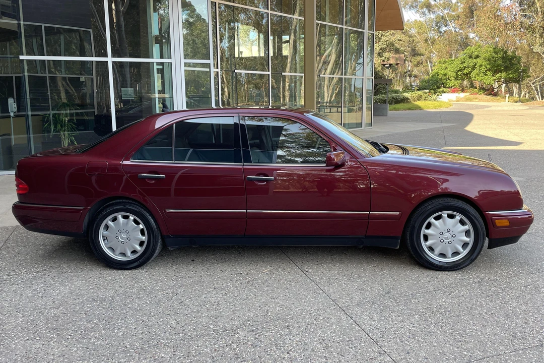 1999 Mercedes-Benz W210 E-Class - Image 3 of 31