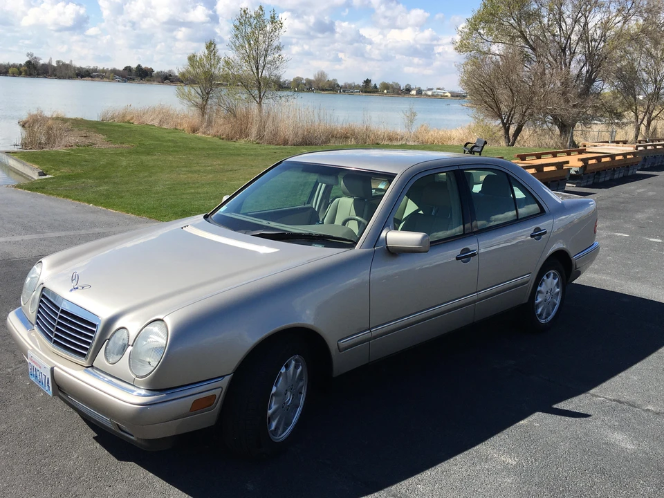 1999 Mercedes-Benz W210 E-Class - Image 10 of 31