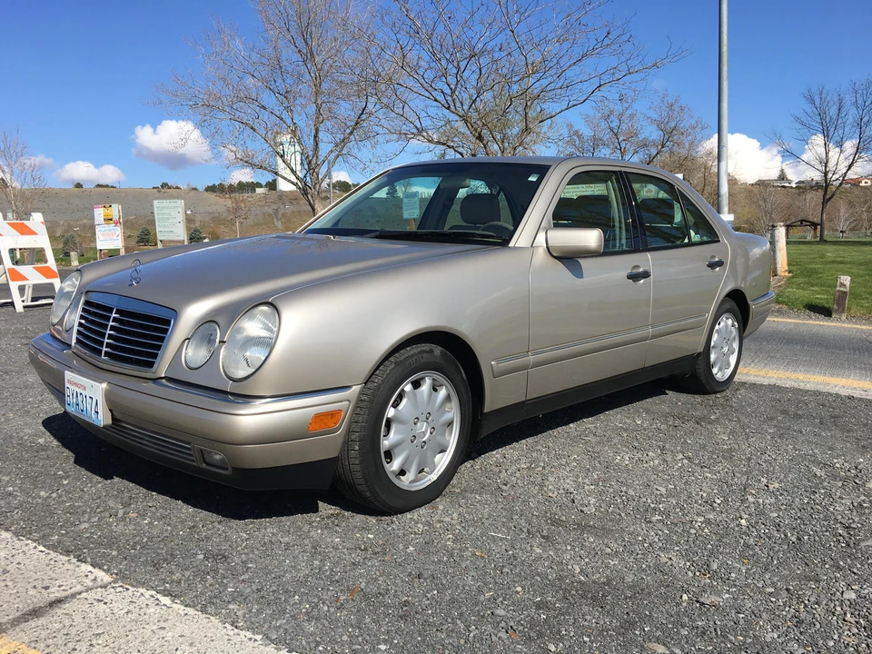 1999 Mercedes-Benz W210 E-Class - Image 9 of 31