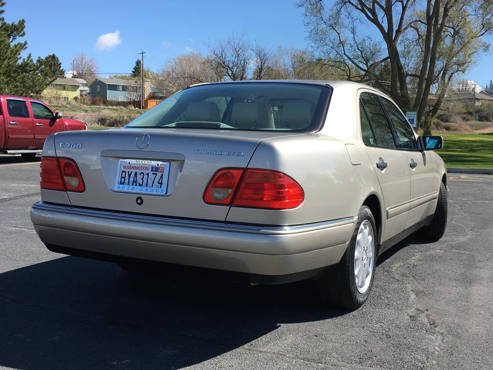 1999 Mercedes-Benz W210 E-Class - Image 22 of 31