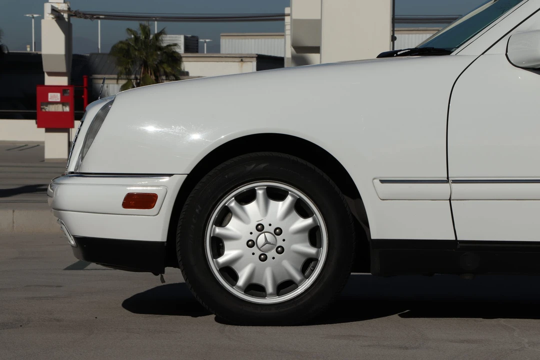 1999 Mercedes-Benz W210 E-Class - Image 25 of 31