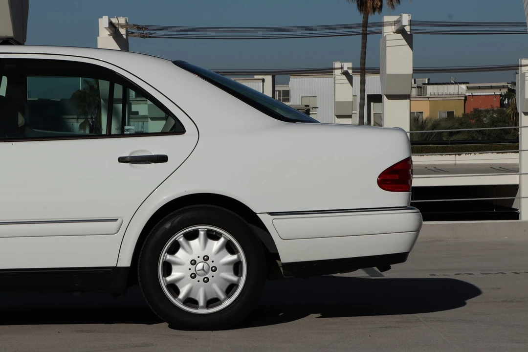1999 Mercedes-Benz W210 E-Class - Image 27 of 31