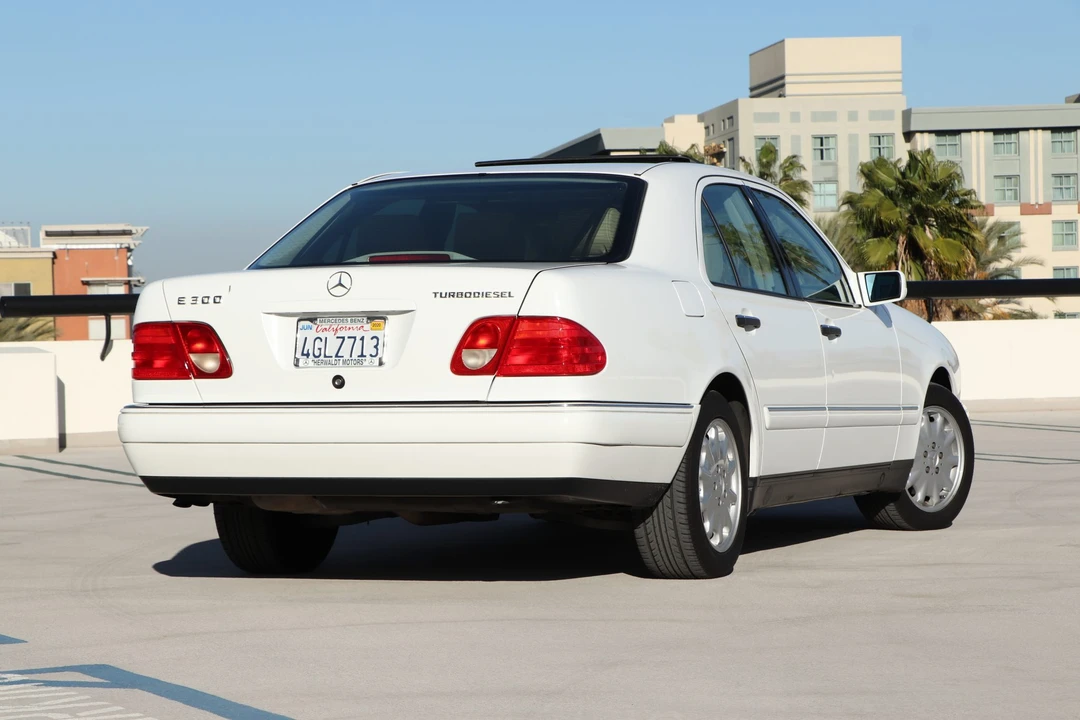 1999 Mercedes-Benz W210 E-Class - Image 11 of 31