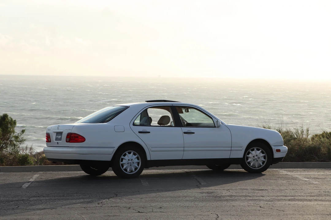 1999 Mercedes-Benz W210 E-Class - Image 16 of 31