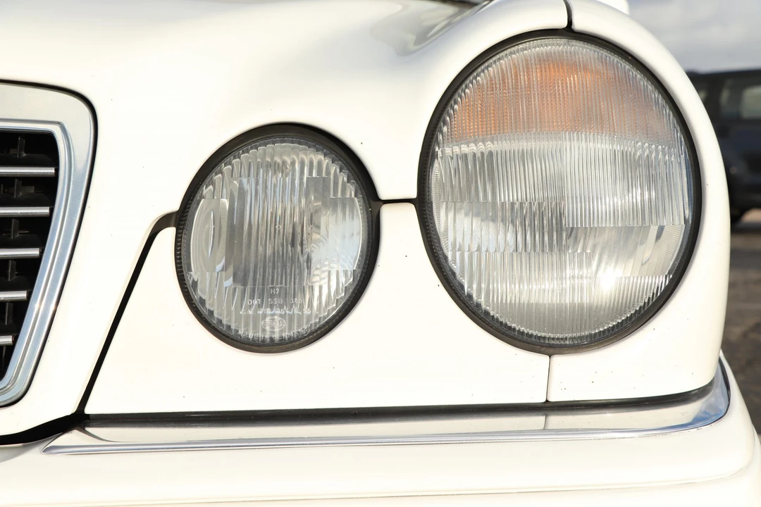 1999 Mercedes-Benz W210 E-Class - Image 23 of 31